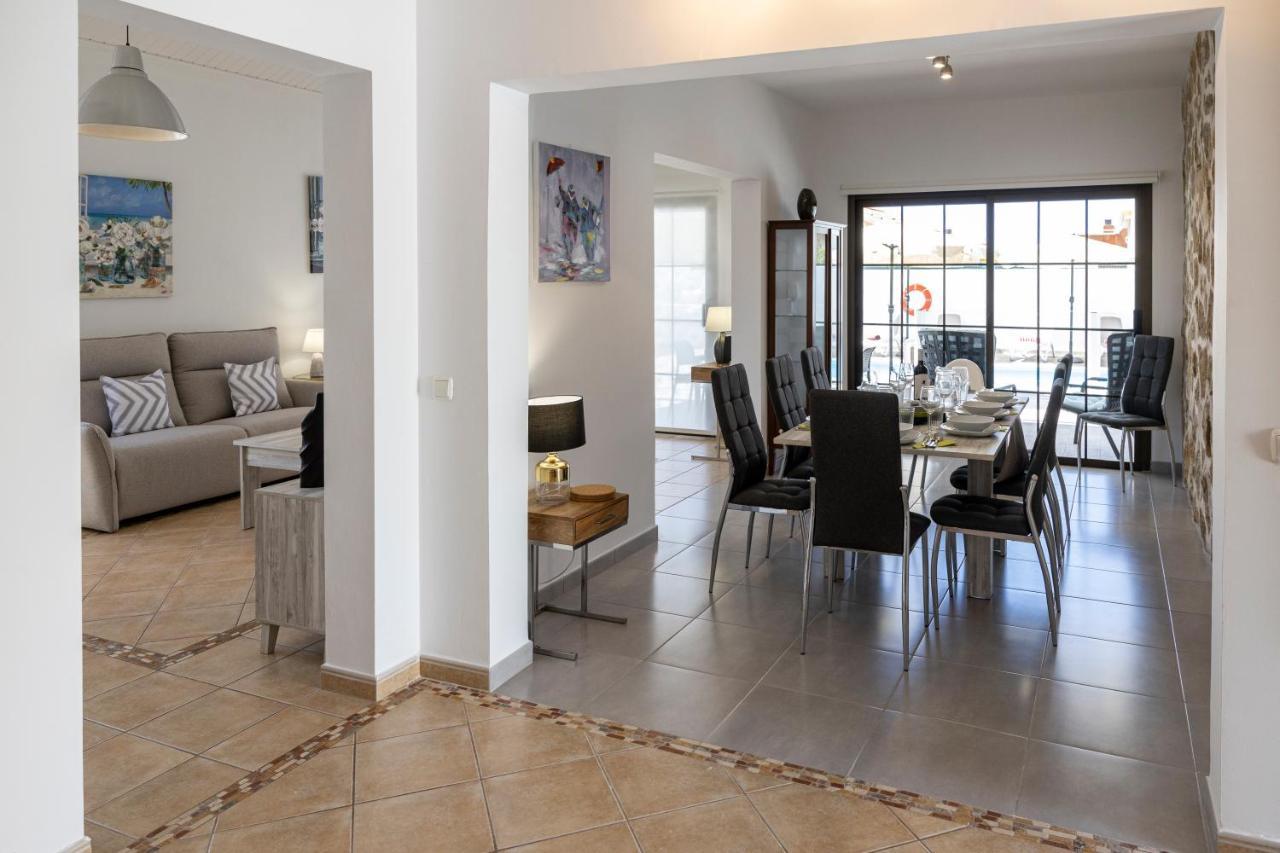 Ideal For Family Holidays, Near Beach And Golf- Casa James La Guirra 外观 照片